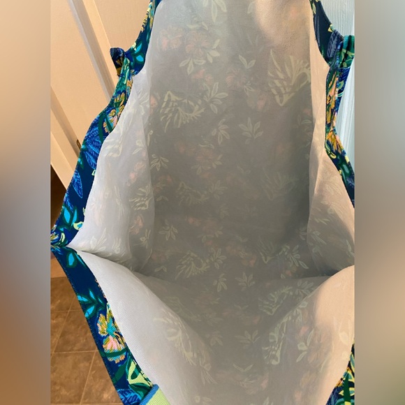 Lilly Pulitzer Navy Blue Tropical Eco Tote Bag - Picture 2 of 6